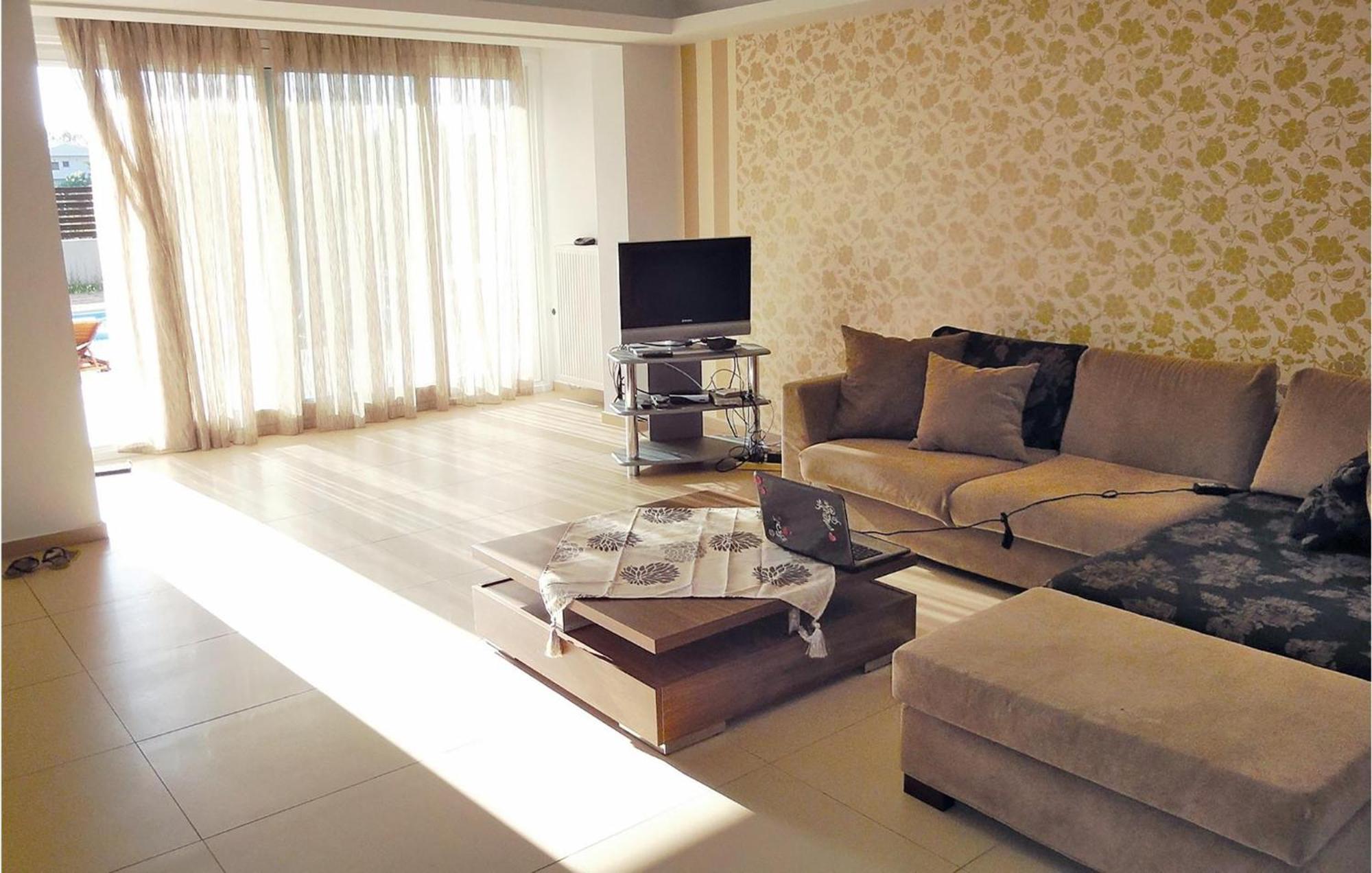 Lovely Home In Preveza With Outdoor Swimming Pool カナリ エクステリア 写真